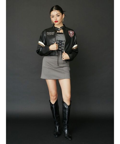 EVRIS（エヴリス）の「color scheme graphic ライダース（ライダースジャケット・レディース・ブラック/レッド・FREE）」の4枚目の写真