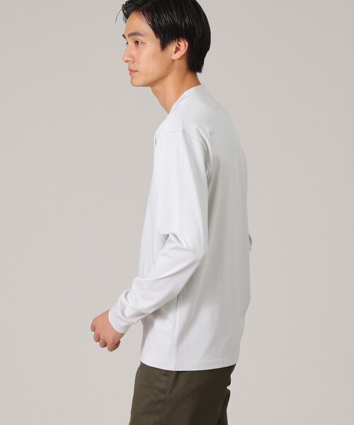TAKEO KIKUCHI(タケオキクチ)の「【抗菌防臭/ジャケット対応】テーラード 長袖Tシャツ(Tシャツ/カットソー・メンズ・オリーブ/チャコールグレー/ライトグレー/ホワイト/ダークブラウン/ブラック・02/01/05/04/03)」の7枚目の写真