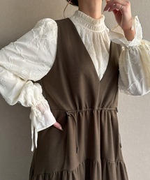 JUNOAH | Vネックドロストロングジャンパースカート(ジャンパースカート)