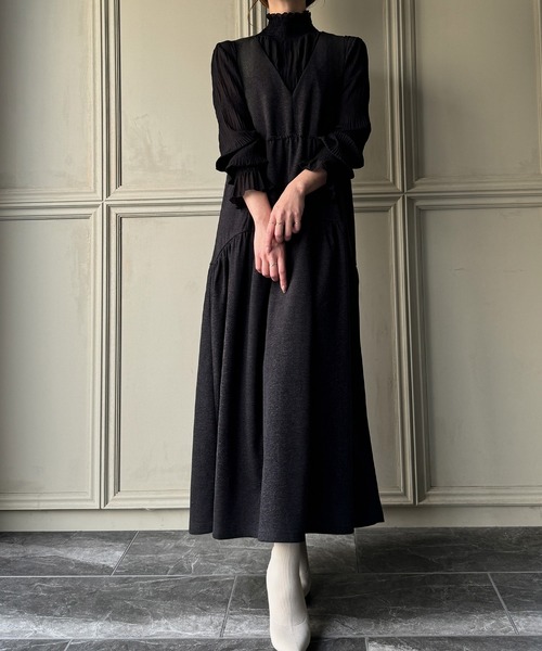 JUNOAH（ジュノア）の「Vネックドロストロングジャンパースカート（ジャンパースカート・レディース・ブラック/チャコール/ブラウン・X-LARGE/LARGE/MEDIUM）」の10枚目の写真