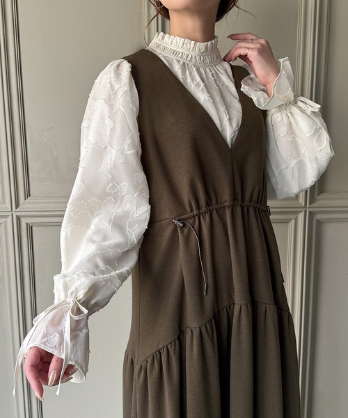 JUNOAH（ジュノア）の「Vネックドロストロングジャンパースカート（ジャンパースカート・レディース・ブラック/チャコール/ブラウン・X-LARGE/LARGE/MEDIUM）」の13枚目の写真