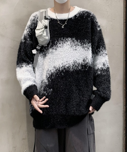 FVLMEN(フルメン)の「【FVLMEN】gradation shaggy knit pullover/グラデーション シャギー ニット プルオーバー(ニット/セーター・メンズ・ブラック/ブルー/ブラウン・MEDIUM/LARGE/X-LARGE)」の20枚目の写真