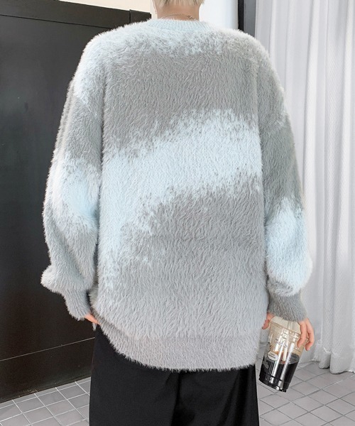 FVLMEN(フルメン)の「【FVLMEN】gradation shaggy knit pullover/グラデーション シャギー ニット プルオーバー(ニット/セーター・メンズ・ブラック/ブルー/ブラウン・MEDIUM/LARGE/X-LARGE)」の16枚目の写真