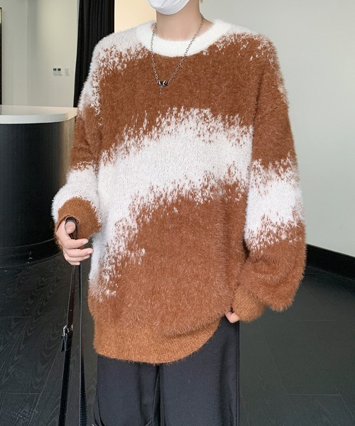FVLMEN(フルメン)の「【FVLMEN】gradation shaggy knit pullover/グラデーション シャギー ニット プルオーバー(ニット/セーター・メンズ・ブラック/ブルー/ブラウン・MEDIUM/LARGE/X-LARGE)」の13枚目の写真