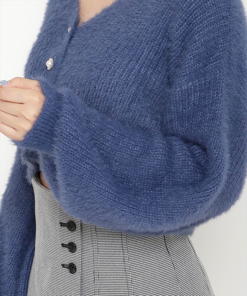 REDYAZEL(レディアゼル)の「フェザーニットカーディガン(カーディガン/ボレロ・レディース・ベージュ/ブルー/オフホワイト/レッド・FREE)」の18枚目の写真