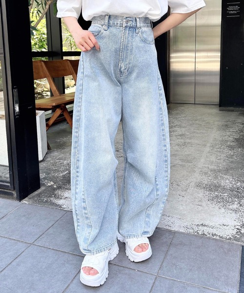 INGNI（イング）の「【WEB限定】デニムカーブパンツ（デニムパンツ・レディース・グレー/ブルー系その他4/ブルー系その他/ブルー系その他6/ブルー系その他3/ライトグレー/ベージュ/ブラウン・S/M）」の6枚目の写真