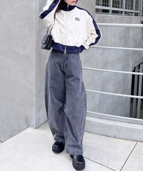 INGNI（イング）の「【WEB限定】デニムカーブパンツ（デニムパンツ・レディース・グレー/ブルー系その他4/ブルー系その他/ブルー系その他6/ブルー系その他3/ライトグレー/ベージュ/ブラウン・S/M）」の22枚目の写真