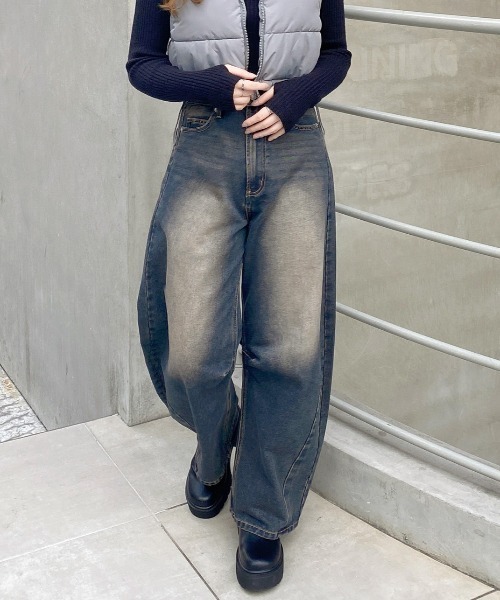 INGNI（イング）の「【WEB限定】デニムカーブパンツ（デニムパンツ・レディース・グレー/ブルー系その他4/ブルー系その他/ブルー系その他6/ブルー系その他3/ライトグレー/ベージュ/ブラウン・S/M）」の10枚目の写真