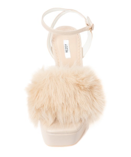 REZOY(リゾイ)の「【REZOY】フェイクファー厚底ストラップサンダル(サンダル・レディース・ブラック/アイボリー・S/M/L)」の8枚目の写真