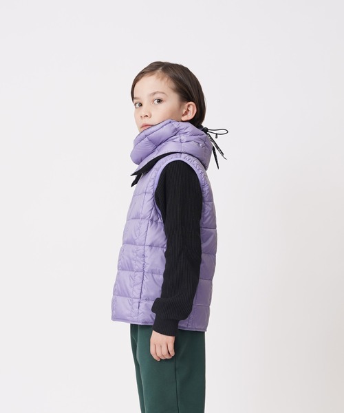 TAION（タイオン）の「【TAION(タイオン)】〈キッズ〉ベーシック クルーネック インナーダウンベスト（ダウンベスト・キッズ・カーキ/オリーブ/オレンジ/ベージュ/ライトグレー/ミント/レオパード/オフホワイト/サンドベージュ/ネイビー/ダークグリーン系/ダークオリーブ/グリーン系その他2/ブラウン系1/キャメル/バーガンディー/パープル/レモンイエロー/ラベンダー/ダークネイビー/ライム/チャコールグレー/チャコール/グレー/ブラック/その他8/タイガーカモ/ベージュ系5・120/150/140/130/100/110）」の21枚目の写真