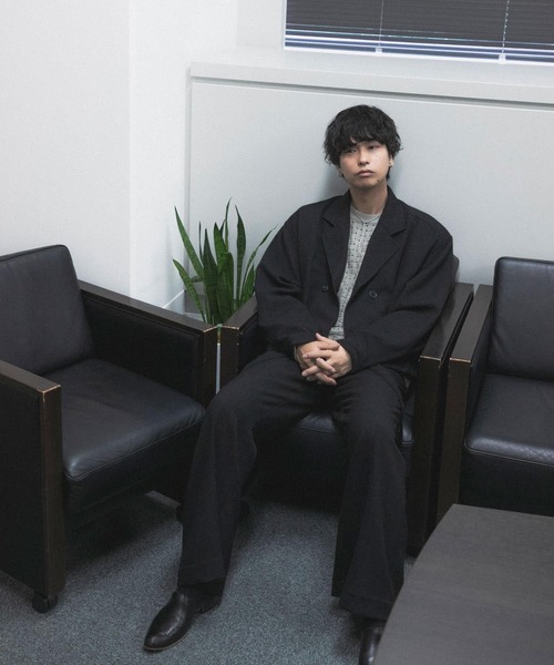 SENSE OF PLACE by URBAN RESEARCH（センスオブプレイスバイアーバンリサーチ）の「『わたべ×SOP』『セットアップ対応』ツイードダブルブレストショートジャケット（その他アウター・メンズ・ブラック系その他/ブラック・MEDIUM/LARGE）」の4枚目の写真