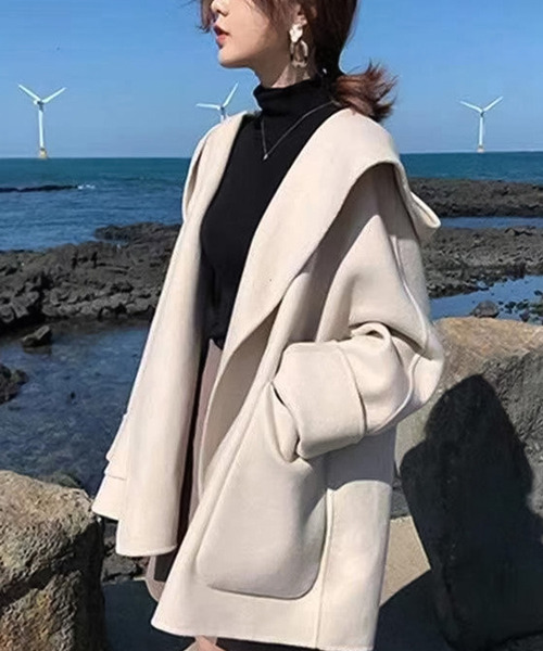 Doula Doula（ドゥーラドゥーラ）の「チェスターフードコート（チェスターコート・レディース・ブラック/ブラウン/ベージュ/チャコールグレー・M/S/L）」の4枚目の写真