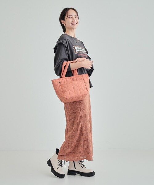 SHOO・LA・RUE（シューラルー）の「◆ちょっとそこまでの外出に キルトランチトートバッグ（トートバッグ・レディース・ナチュラル/オレンジ/グレー/ブラック/ブルー・00）」の21枚目の写真