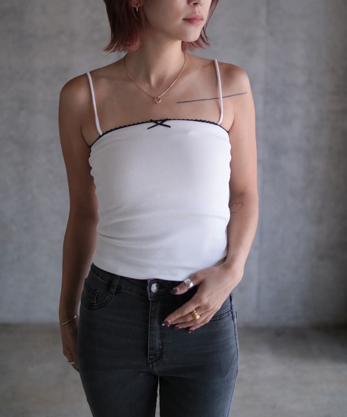 gina tricot(ジーナトリコ)の「Bow strap singlet(キャミソール・レディース・ホワイト・S/XS)」の8枚目の写真