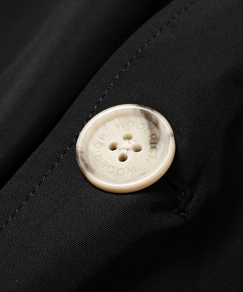 WOOLRICH（ウールリッチ）の「WOOLRICH / NEW ARCTIC PARKA ダウンジャケット（ダウンジャケット/コート・メンズ・ベージュ/ブラック/ネイビー・SMALL/LARGE/MEDIUM）」の13枚目の写真