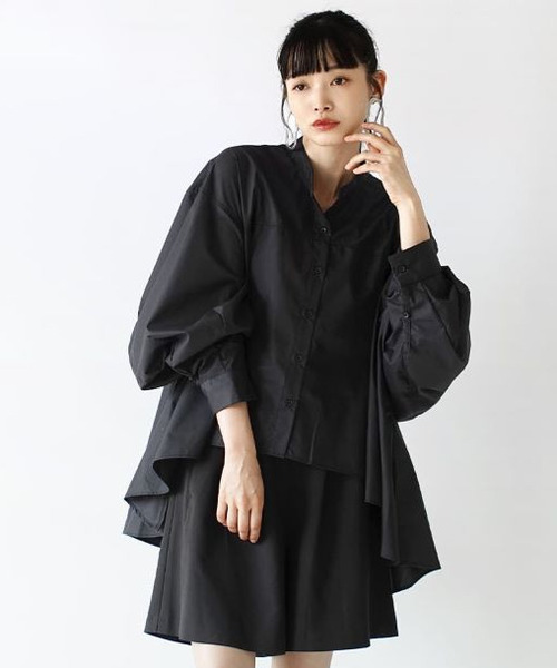 e-zakkamania stores(イーザッカマニアストアーズ)の「ドレープフレア シャツブラウス(シャツ/ブラウス・レディース・オフホワイト/ブラック/ネイビー・M)」の4枚目の写真