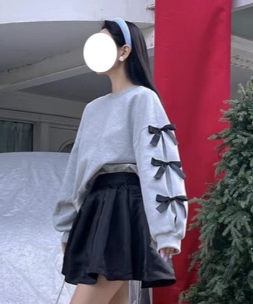 『.KOM/ドットケーオーエム』ビッグリボントレーナー【Y】【CN】（スウェット）｜.KOM（ドットコム） 5,752円