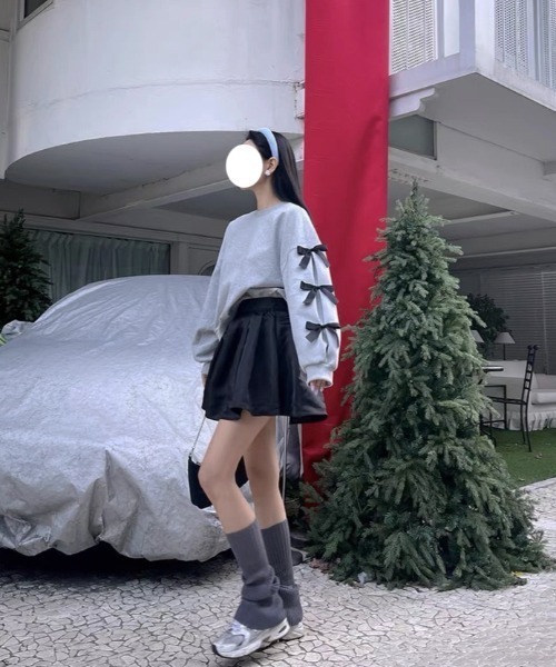 .KOM(ドットコム)の「『.KOM/ドットケーオーエム』ビッグリボントレーナー【Y】【CN】(スウェット・レディース・グレー/ネイビー・FREE)」の8枚目の写真