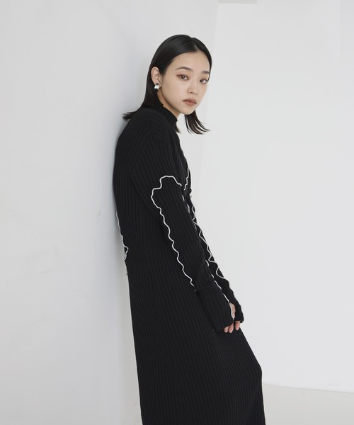 hellam（へラム）の「メロー配色ニットワンピース（ワンピース・レディース・ブラウン/ブラック/グレー・FREE）」の6枚目の写真