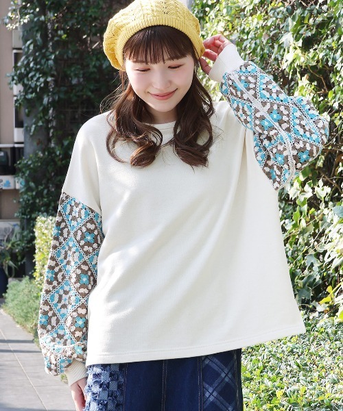 チチカカ（チチカカ）の「クロシェロングスリーブプルオーバー（スウェット・レディース・ピンク/アイボリー/チャコールグレー・FREE）」の3枚目の写真