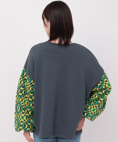 チチカカ（チチカカ）の「クロシェロングスリーブプルオーバー（スウェット・レディース・ピンク/アイボリー/チャコールグレー・FREE）」の11枚目の写真