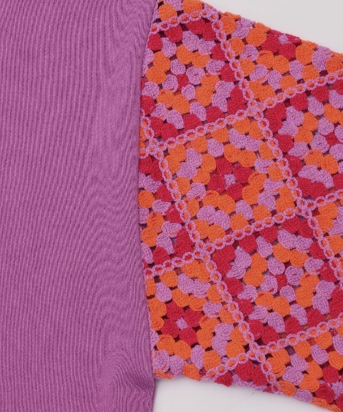 チチカカ（チチカカ）の「クロシェロングスリーブプルオーバー（スウェット・レディース・ピンク/アイボリー/チャコールグレー・FREE）」の16枚目の写真