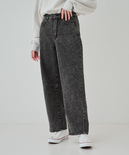 Cutie Blonde(キューティーブロンド)の「【S-LL】ケミカルウォッシュ カーブデニムパンツ(その他パンツ・レディース・ブルー系その他/ブラック・01/02/03/04)」の14枚目の写真