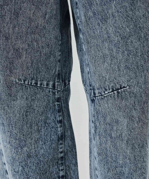 Cutie Blonde(キューティーブロンド)の「【S-LL】ケミカルウォッシュ カーブデニムパンツ(その他パンツ・レディース・ブルー系その他/ブラック・01/02/03/04)」の10枚目の写真