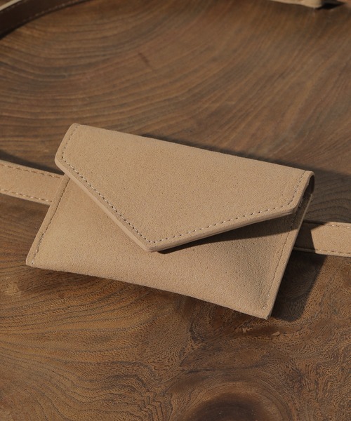 en CAnAF(エンカナフ)の「スウェードライク ウエストポーチベルト バック(ボディバッグ/ウエストポーチ・レディース・ブラック/ブラウン/ベージュ/キャメル・フリー)」の8枚目の写真