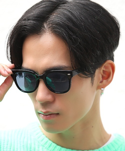 LUXSTYLE（ラグスタイル）の「偏光調光機能付きUVカットウェリントンサングラス（サングラス・メンズ・パープル/ブラウン/グリーン/ブルー/グレー・FREE）」の6枚目の写真