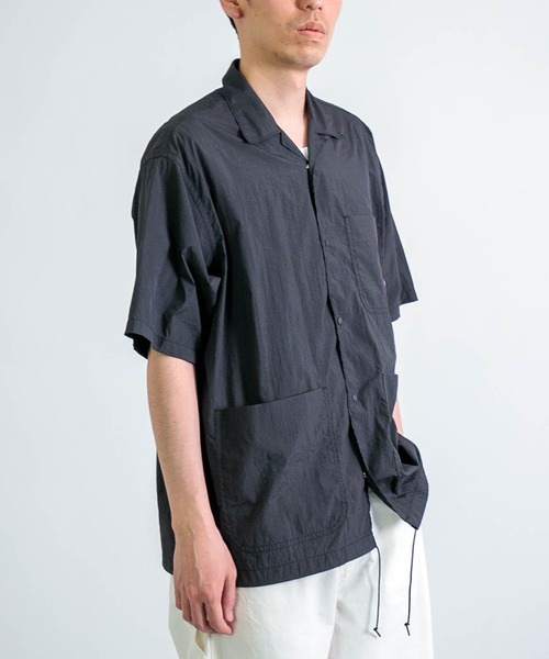 THE NORTH FACE PURPLE LABEL（ザ ノースフェイス パープルレーベル）の「[ THE NORTH FACE PURPLE LABEL ] Nylon Taffeta Field S/S Shirt（シャツ/ブラウス・メンズ・チャコールグレー・M/L）」の2枚目の写真