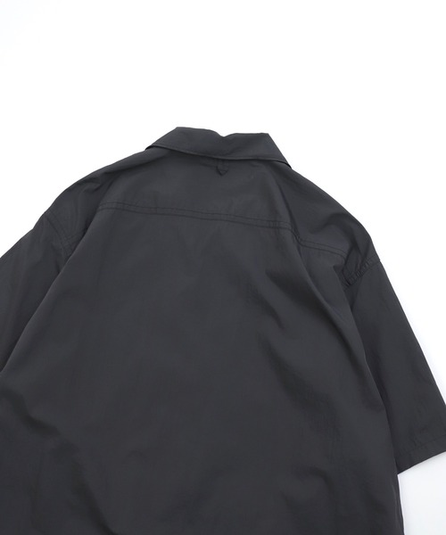 THE NORTH FACE PURPLE LABEL（ザ ノースフェイス パープルレーベル）の「[ THE NORTH FACE PURPLE LABEL ] Nylon Taffeta Field S/S Shirt（シャツ/ブラウス・メンズ・チャコールグレー・M/L）」の20枚目の写真