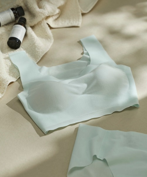 une nana cool(ウンナナクール)の「汗消臭 綿混フラット仕上げ ノンワイヤーブラ(ブラジャー・レディース・サーモンピンク/ミント/チョコ/グリーン/ネイビー・LL/M/L)」の3枚目の写真