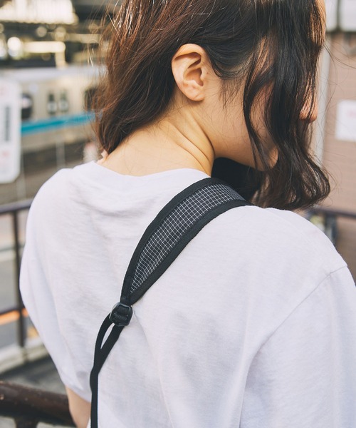 Unblend（アンブレンド）の「【Unblend】アコーディオン ナイロン ショルダーバッグ（ショルダーバッグ・レディース・ブラック/ホワイト・FREE）」の12枚目の写真