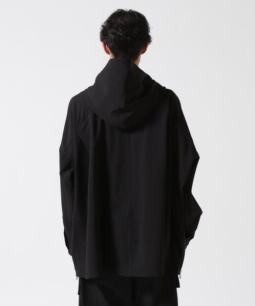 ROYAL FLASH（ロイヤルフラッシュ）の「A.F ARTEFACT/エーエフ・アーティファクト/別注ナイロンテックブルゾン（ブルゾン・メンズ・ブラック・2/3）」の14枚目の写真