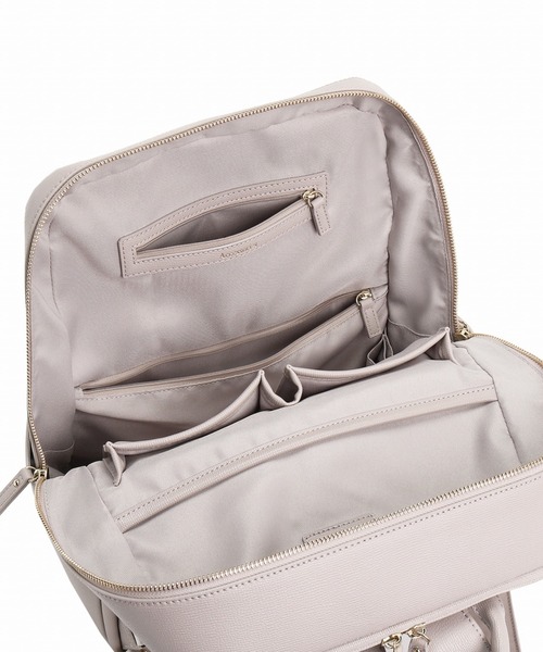 Jewelna Rose(ジュエルナローズ)の「フレイヤ・リュック2 2気室 14.0インチPC 16142(バックパック/リュック・レディース・ホワイト/グレイッシュベージュ/ブラック/ライトグレー/ブラウン・FREE)」の22枚目の写真