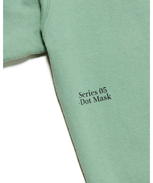 SOPHNET.（ソフネット）の「SIMON TAYLOR: DOT MASK CREWNECK（Tシャツ/カットソー・メンズ・ピンク/ブラック/ライトブルー・SMALL/MEDIUM/LARGE/X-LARGE）」の9枚目の写真