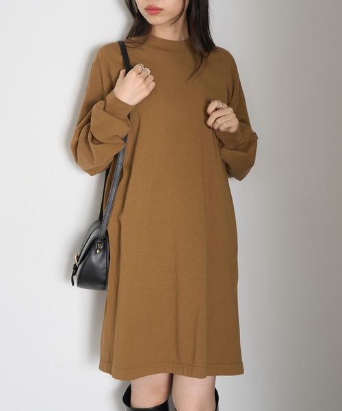 LOS ANGELES APPAREL(ロサンゼルスアパレル)の「【Los Angeles Apparel】Long Sleeve Mock Neck Dress ※L-1837GD(ワンピース・レディース・オリーブ/ネイビー/パープル/ブラウン/ベージュ/ブラック・M/S/L)」の4枚目の写真
