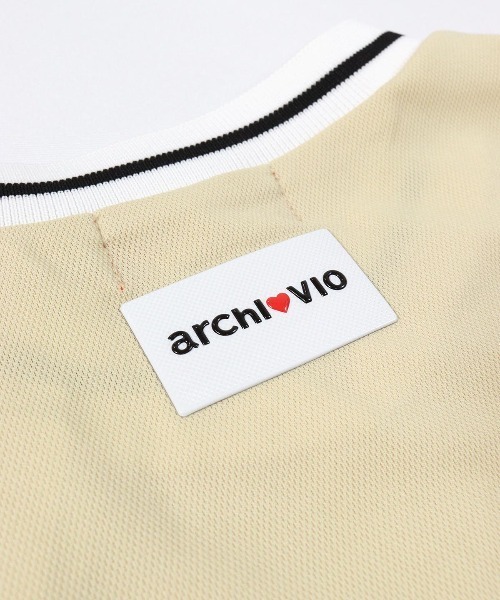 archivio(アルチビオ)の「<LADIES>タックフリル袖UVプルオーバー(Tシャツ/カットソー・レディース・ホワイト/ブラック/ベージュ/レッド・S/L/M)」の14枚目の写真