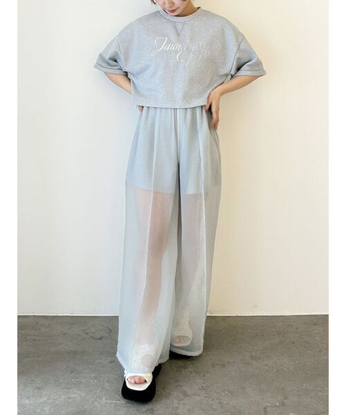 CALNAMUR(カルナムール)の「SHEER LAYERED SWEAT SHORT PT/シアーレイヤードスウェットショートパンツ【セットアップ着用可】(その他パンツ・レディース・ライトグレー/ピンク・FREE)」の15枚目の写真