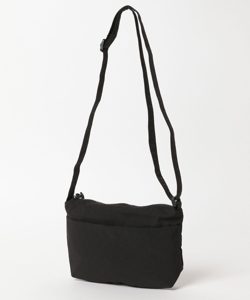 GLOBAL WORK(グローバルワーク)の「撥水ライトショルダーXS/306750(ショルダーバッグ・メンズ・アイボリー/ブラック/グレー/ブルー/ピンク/ベージュ/イエロー/オレンジ/ネイビー/ダークブラウン/オレンジ系その他・FREE)」の15枚目の写真