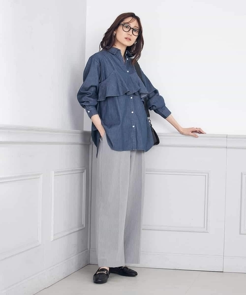 a.v.v（アーヴェヴェ）の「【2SET】ビスチェ＆シャツ（シャツ/ブラウス・レディース・ベージュ/ブルー・38/40）」の4枚目の写真