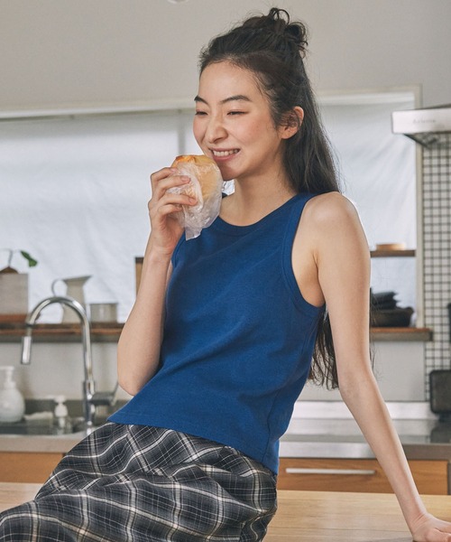 Unblend(アンブレンド)の「【Unblend】Unblend Basic カップ付き アメリカンスリーブ リブ パック タンクトップ(タンクトップ・レディース・ブラック/ブルー/ホワイト/グリーン系/レッド/イエロー・S/M)」の17枚目の写真