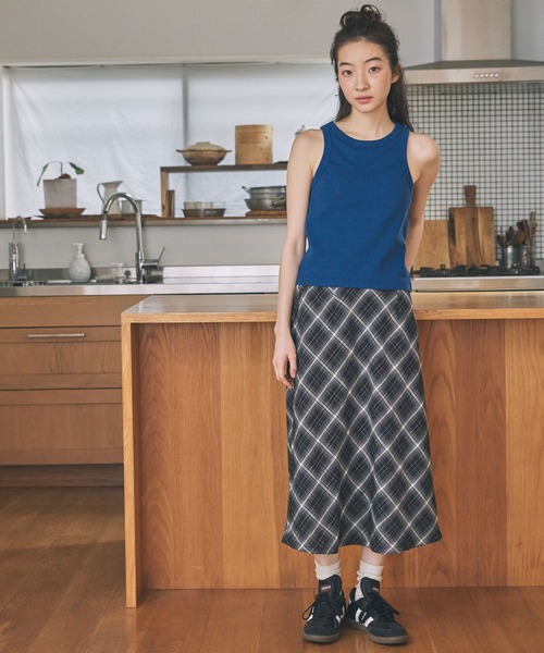 Unblend(アンブレンド)の「【Unblend】Unblend Basic カップ付き アメリカンスリーブ リブ パック タンクトップ(タンクトップ・レディース・ブラック/ブルー/ホワイト/グリーン系/レッド/イエロー・S/M)」の19枚目の写真