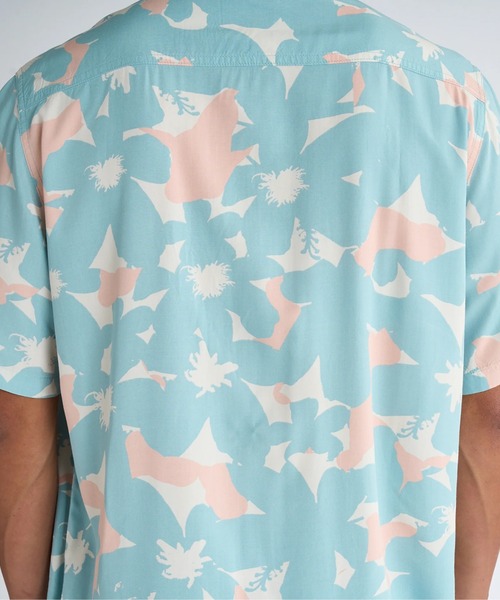 Quiksilver(クイックシルバー)の「SAFE PARADISE SS/クイックシルバートロピカル柄半袖シャツ(シャツ/ブラウス・メンズ・ブルー/ブラック/ネイビー/ブルー系その他/ブラウン・MEDIUM/LARGE/X-LARGE/SMALL)」の15枚目の写真