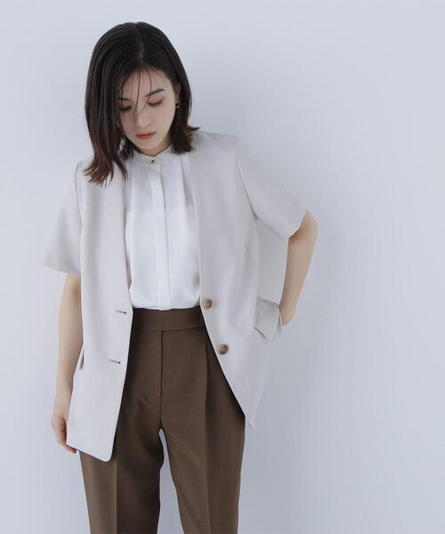 NATURAL BEAUTY BASIC(ナチュラルビューティーベーシック)の「◇【Oggi掲載】リネンライクツイルシリーズ ハーフスリーブジャケット(テーラードジャケット・レディース・ブラウン/ベージュ/カーキ・SMALL/MEDIUM)」の2枚目の写真