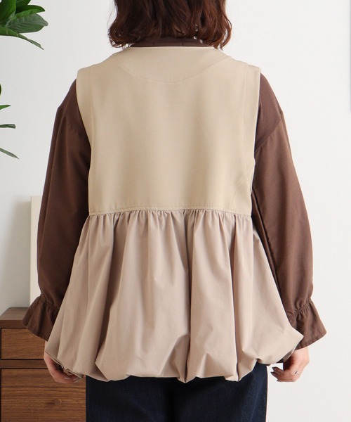 EGLANTINE(エグランティーヌ)の「EGLANTINE バルーンジップストレッチベスト(ベスト・レディース・ブラック/ベージュ・40)」の16枚目の写真