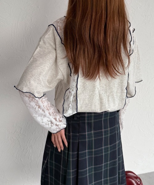 kutir（クティール）の「【アームウォーマー付き】マルチウェイレース切り替えTシャツ（Tシャツ/カットソー・レディース・オフホワイト/カーキ/オートミール・FREE）」の15枚目の写真