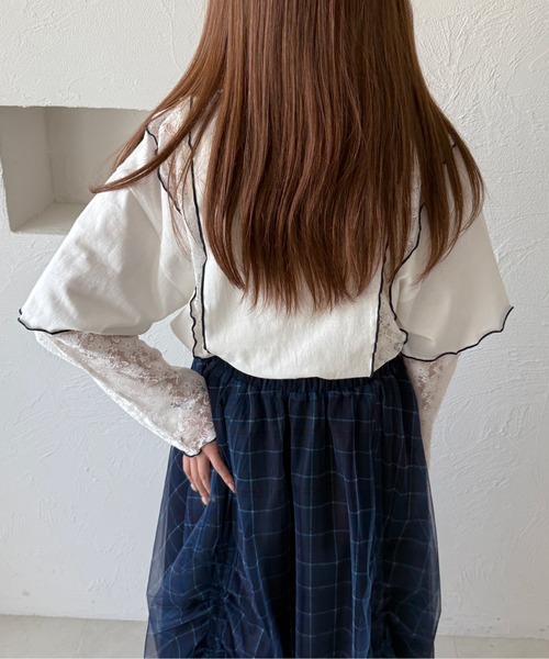 kutir（クティール）の「【アームウォーマー付き】マルチウェイレース切り替えTシャツ（Tシャツ/カットソー・レディース・オフホワイト/カーキ/オートミール・FREE）」の6枚目の写真