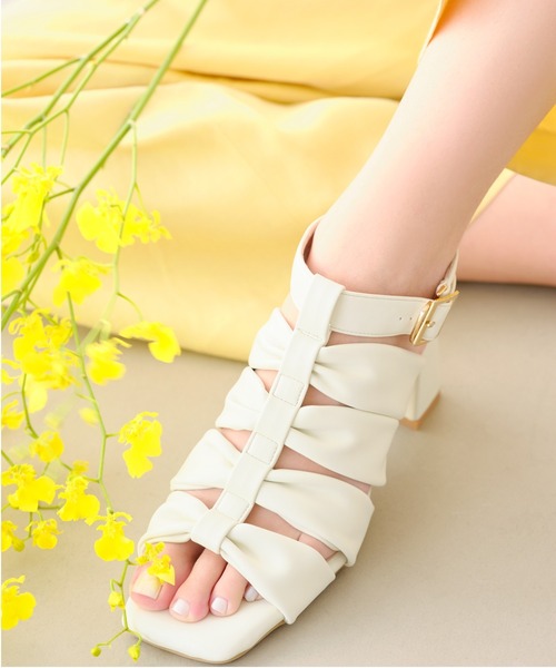Launa lea（ラウナレア）の「6cmヒールリボン風グラディエーターサンダル(0599)（サンダル・レディース・ブラック/アイボリー/ベージュ/ライトブルー・S/M/L/LL）」の4枚目の写真